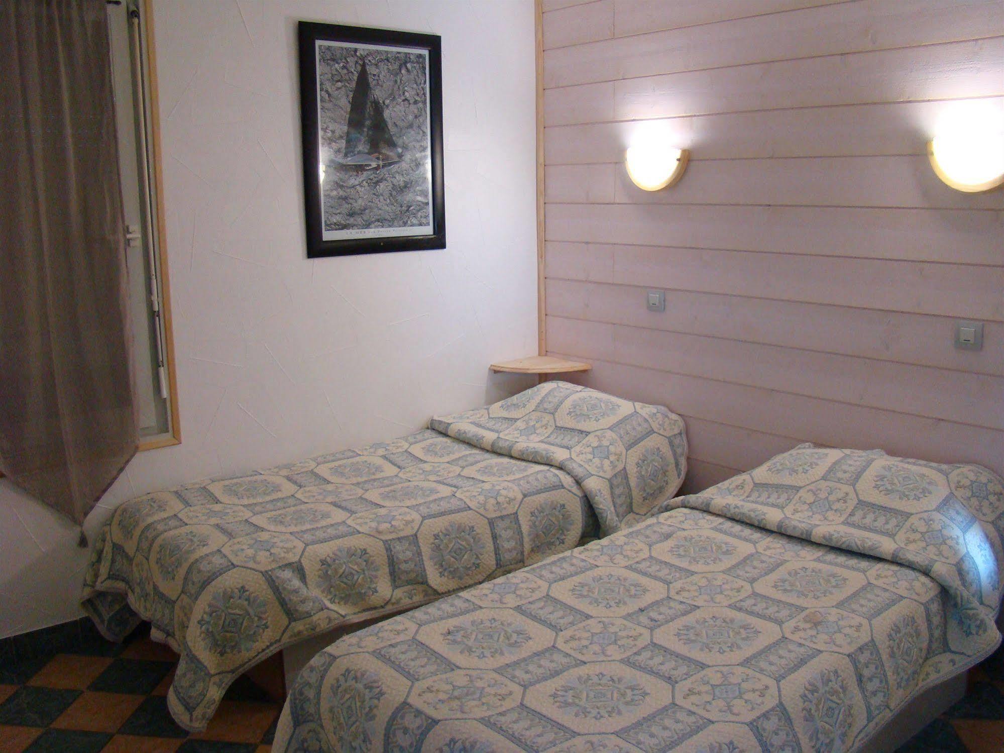 Fasthotel Chambéry Buitenkant foto